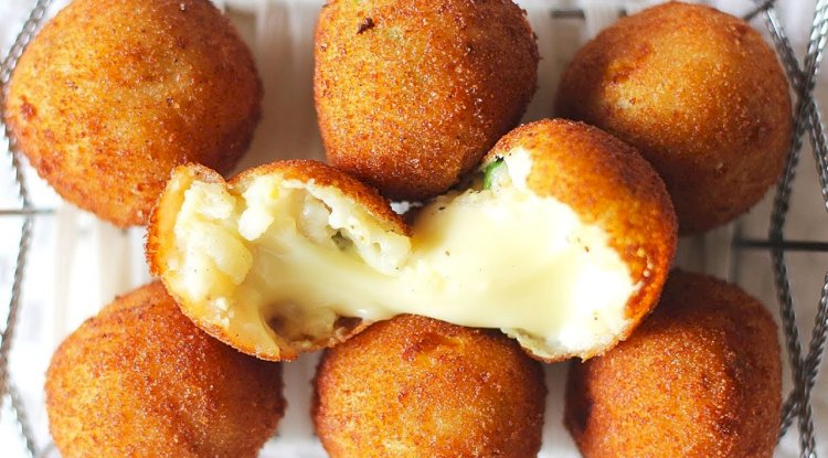 Garlic Cheese Corn Roll Recipe