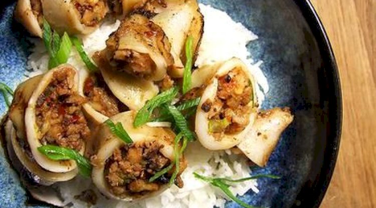 Steamed Squid and Prawns Recipe