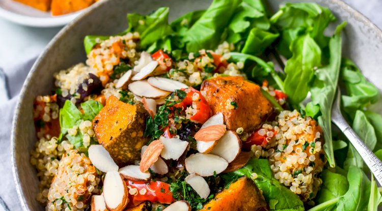 Grilled Pumpkin Salad with Hummus Recipe