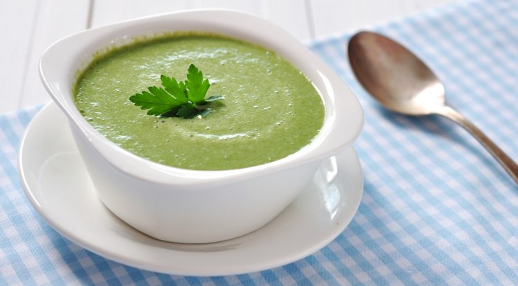Pea, Basil and Spinach Soup Recipe