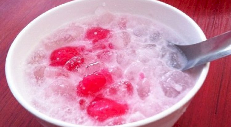 Tub Tim Grob: Rose Scented Water Chestnut & Coconut Milk Recipe