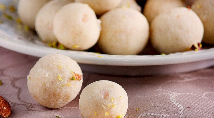 Narkel Naru Recipe