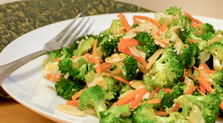 Broccoli Carrot Salad Recipe