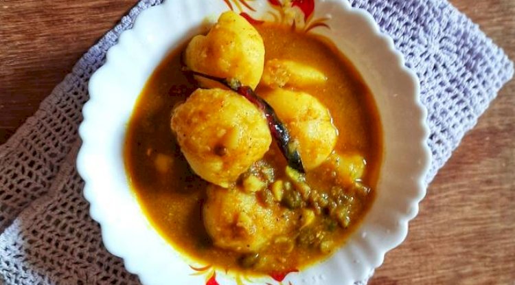 Choto Aloor Dom Recipe