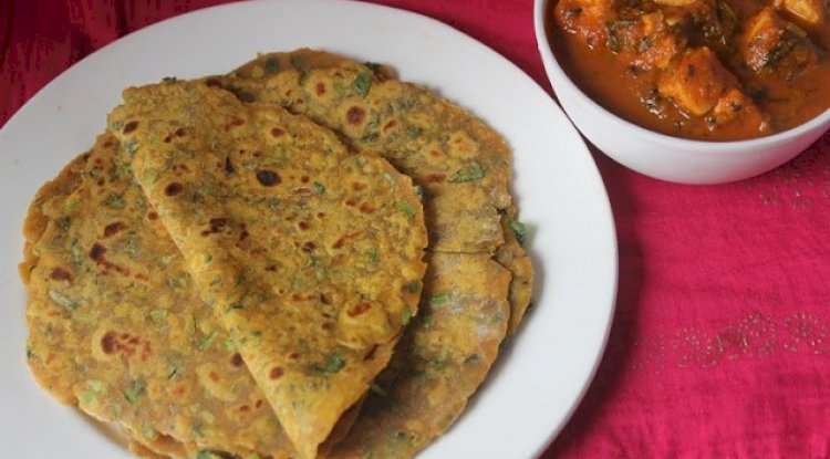 Onion Thepla Recipe