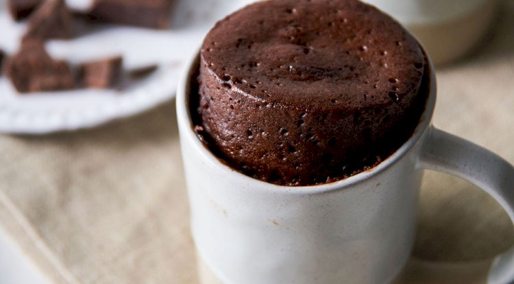 Chocolate Nutty Mug Cake Recipe
