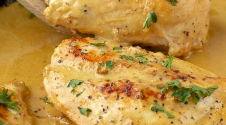 Skillet Creamy French Mustard Chicken Recipe