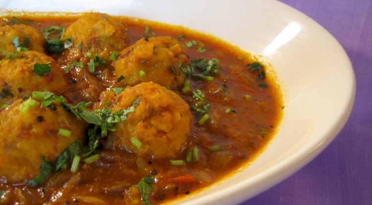 Paruppu Urundai Kulambu Recipe