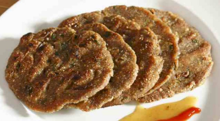 Bhajani Thalipeeth Recipe