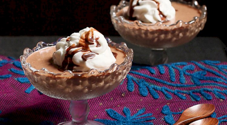 Eggless Chocolate and Honey Mousse Recipe