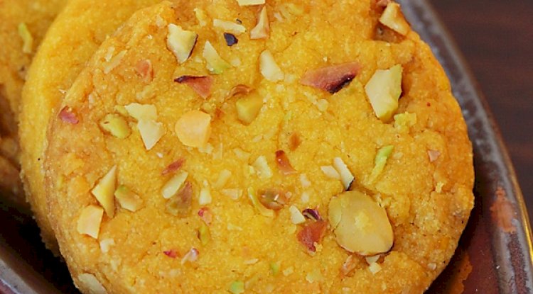 Saffron Pistachio Stuffed Cookies Recipe