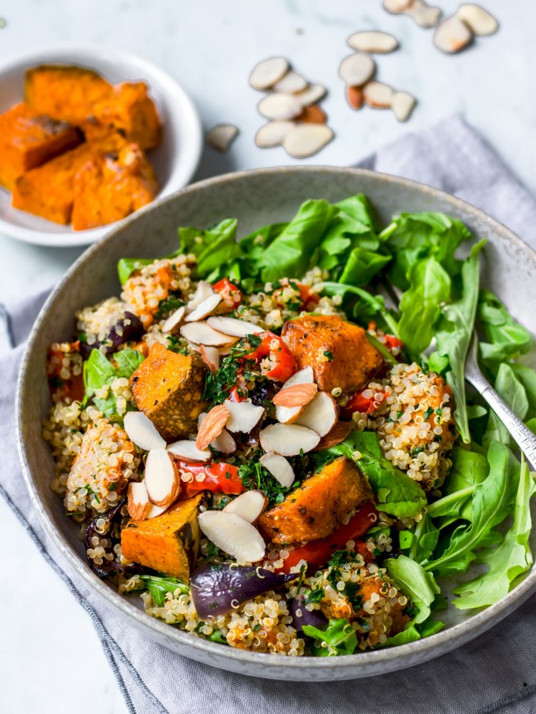 Grilled Pumpkin Salad with Hummus Recipe