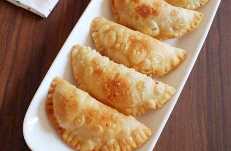 Coconut Gujiya Recipe
