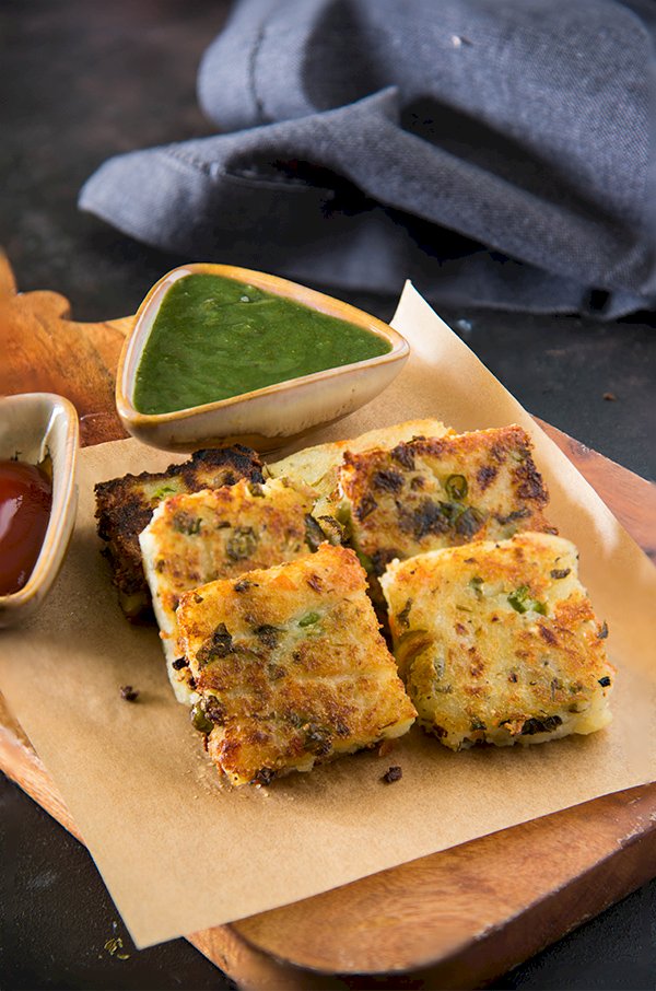 Sooji Veggie Squares Recipe
