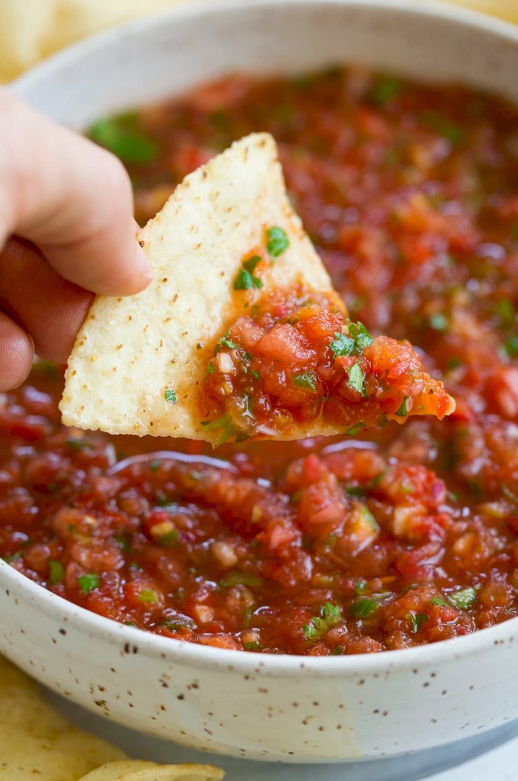 Restaurant-Style Tomato Salsa Recipe