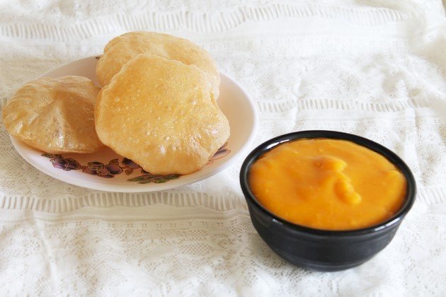 Aamras Poori Recipe