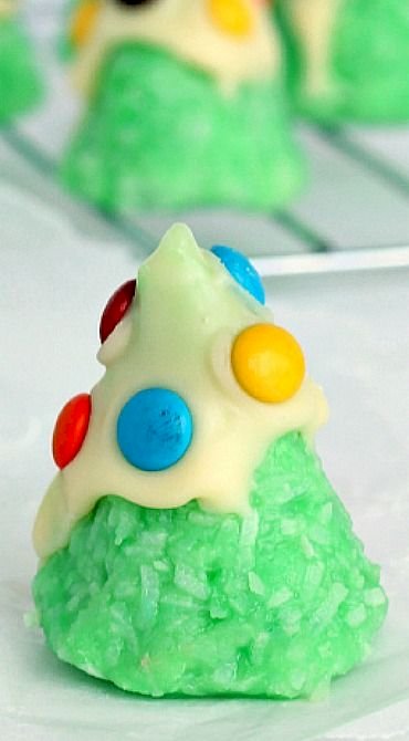 No Bake Christmas Tree Cookies Recipe