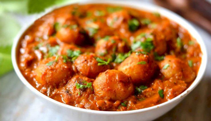 Classic Kashmiri Dum Aloo Recipe