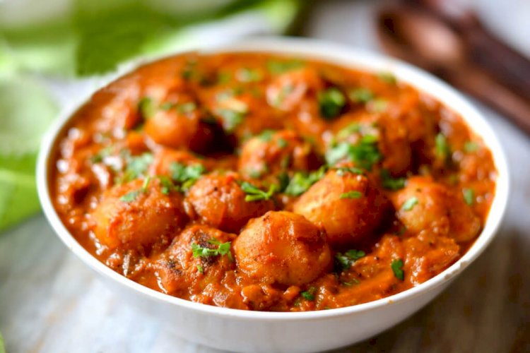Kashmiri Stuffed Potato Curry Recipe