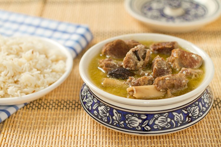 Kashmiri Mutton Yakhni Recipe