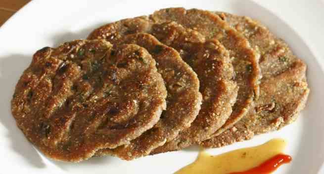 Bhajani Thalipeeth Recipe
